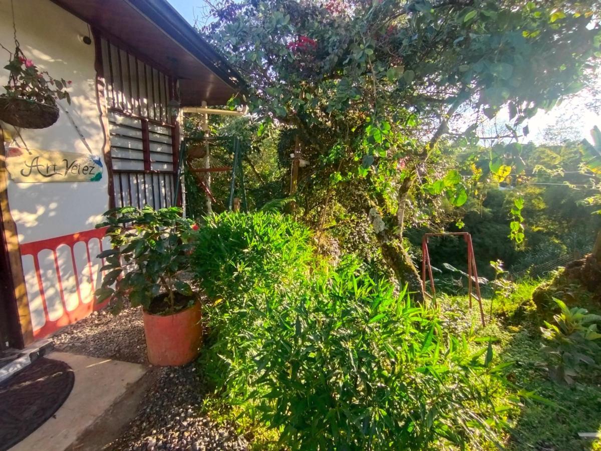Casa Turistica Art-Velez Salento Hotel Exterior photo