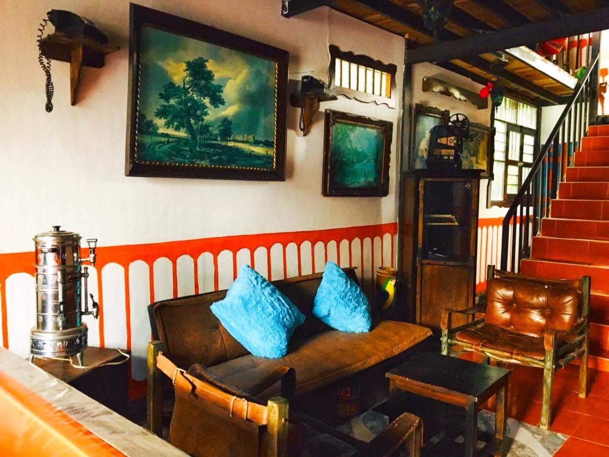 Casa Turistica Art-Velez Salento Hotel Exterior photo